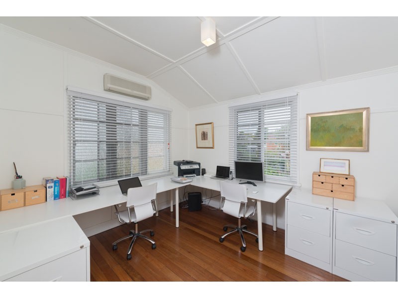 18 Moree Street, Kedron QLD 4031