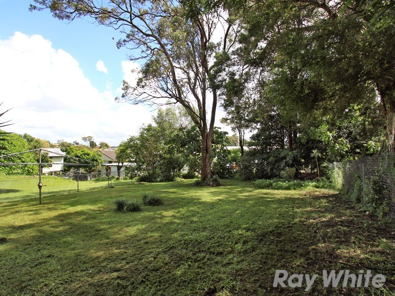 271 Kitchener Road, Stafford Heights QLD 4053