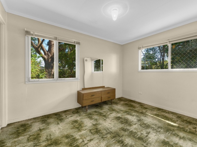 238 Appleby Road, Stafford Heights QLD 4053