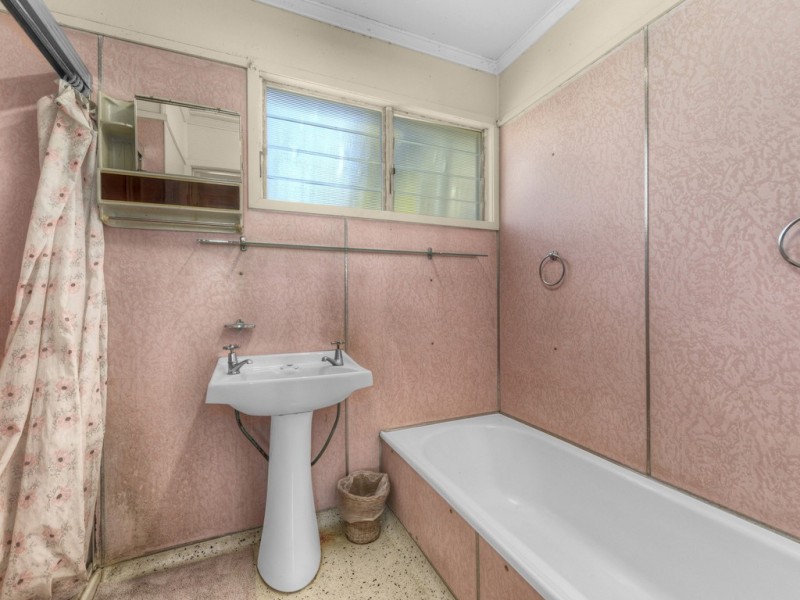 238 Appleby Road, Stafford Heights QLD 4053