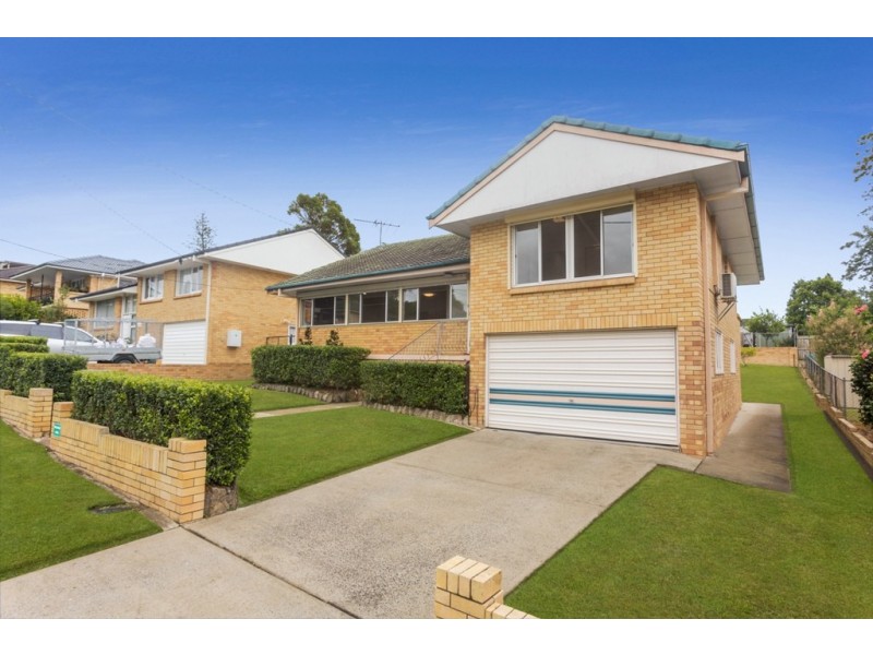 5 Caratel Street, Stafford Heights QLD 4053