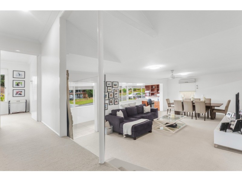 5 Caratel Street, Stafford Heights QLD 4053