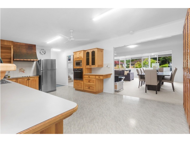 5 Caratel Street, Stafford Heights QLD 4053