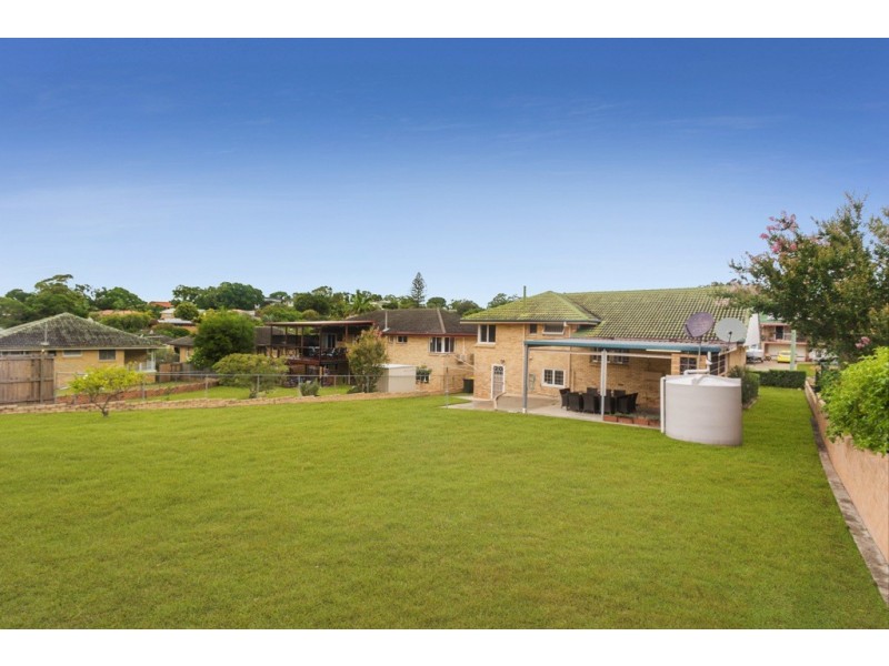 5 Caratel Street, Stafford Heights QLD 4053