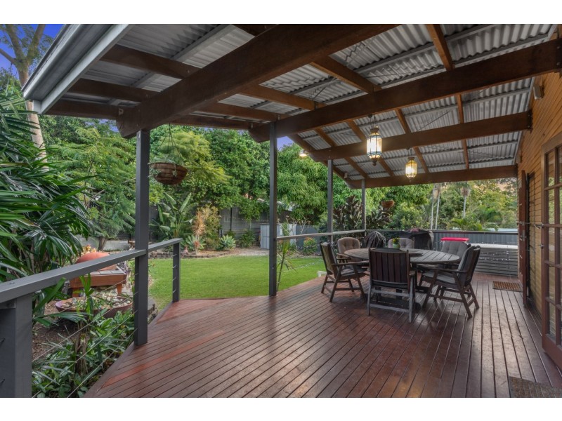 2 Glebe Street, Gordon Park QLD 4031