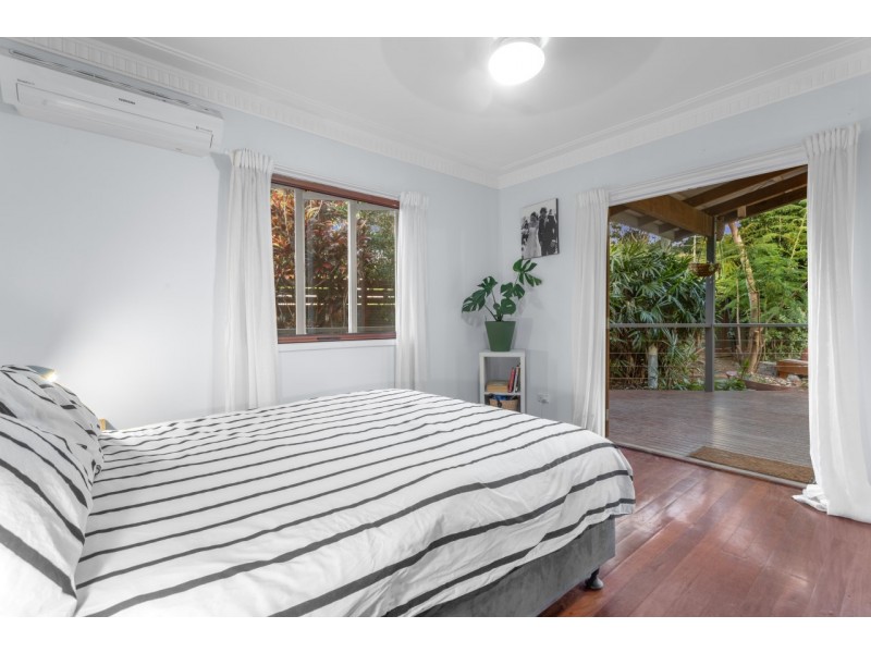 2 Glebe Street, Gordon Park QLD 4031