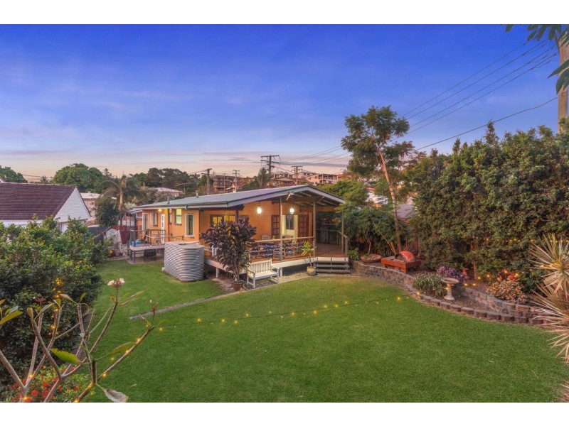 2 Glebe Street, Gordon Park QLD 4031