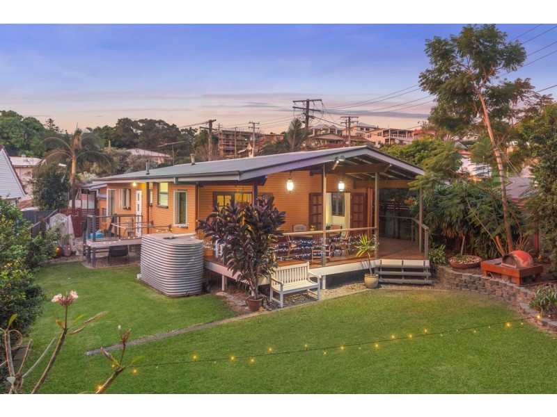 2 Glebe Street, Gordon Park QLD 4031