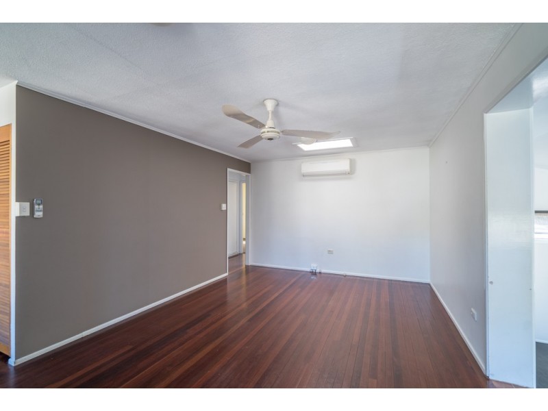 11 Coleridge Street, Stafford Heights QLD 4053