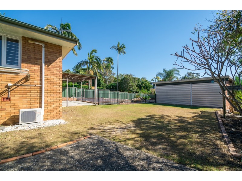 11 Coleridge Street, Stafford Heights QLD 4053