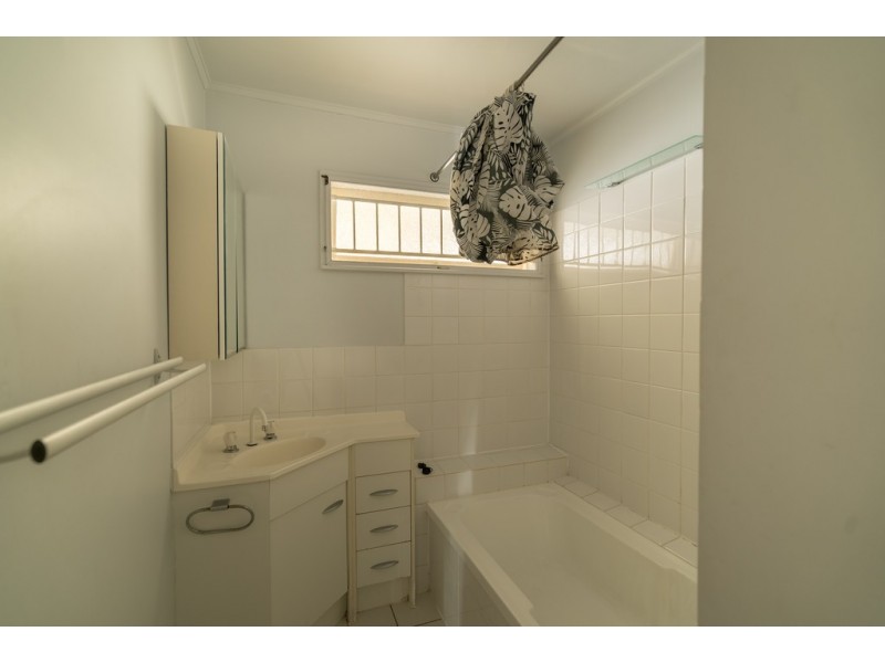 11 Coleridge Street, Stafford Heights QLD 4053