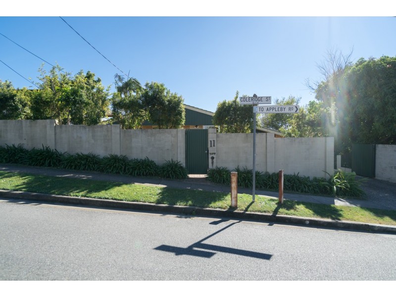 11 Coleridge Street, Stafford Heights QLD 4053