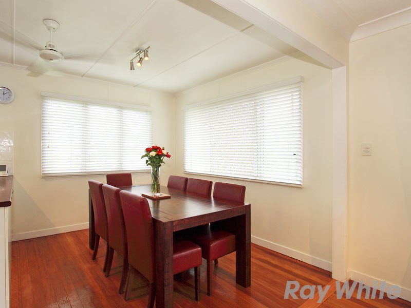 78 Falkirk Street, Stafford Heights QLD 4053