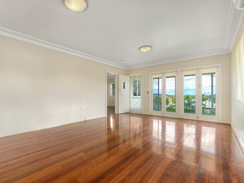 57 Sunny Ave, Wavell Heights QLD 4012