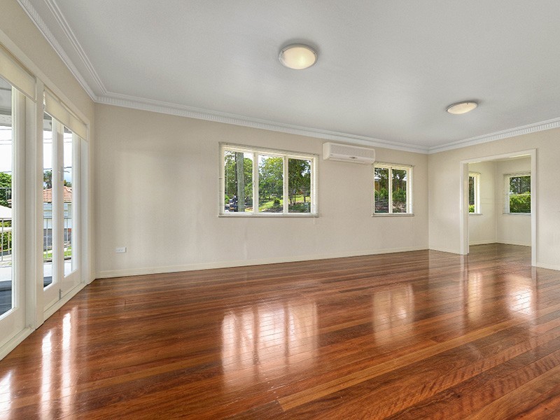 57 Sunny Ave, Wavell Heights QLD 4012