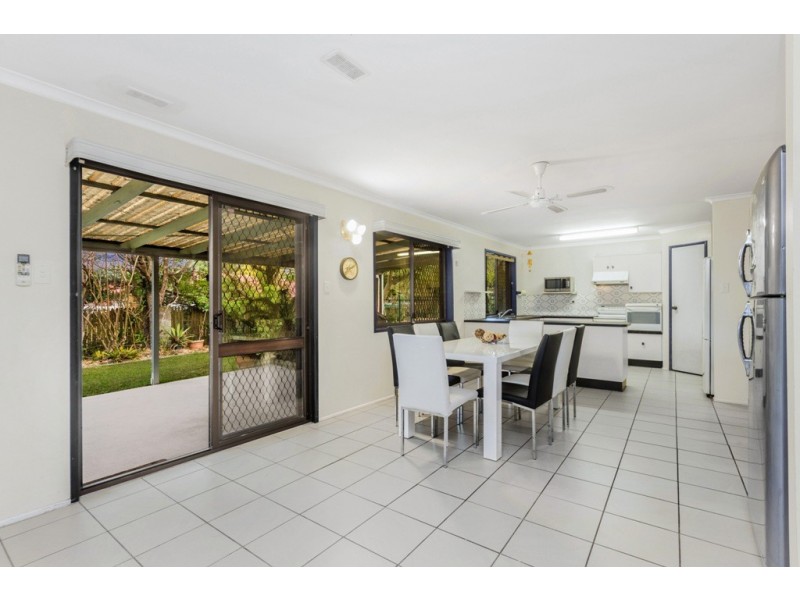 3 Gerry Street, Stafford Heights QLD 4053