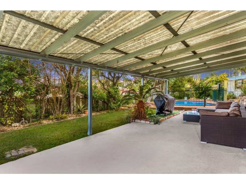 3 Gerry Street, Stafford Heights QLD 4053