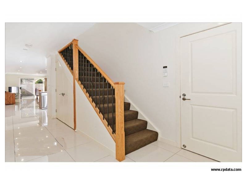 14 Lucy Street, Albion QLD 4010