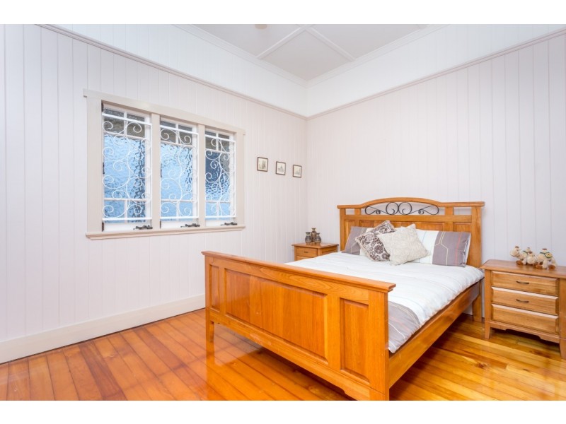 7 Arwin Terrace, Windsor QLD 4030