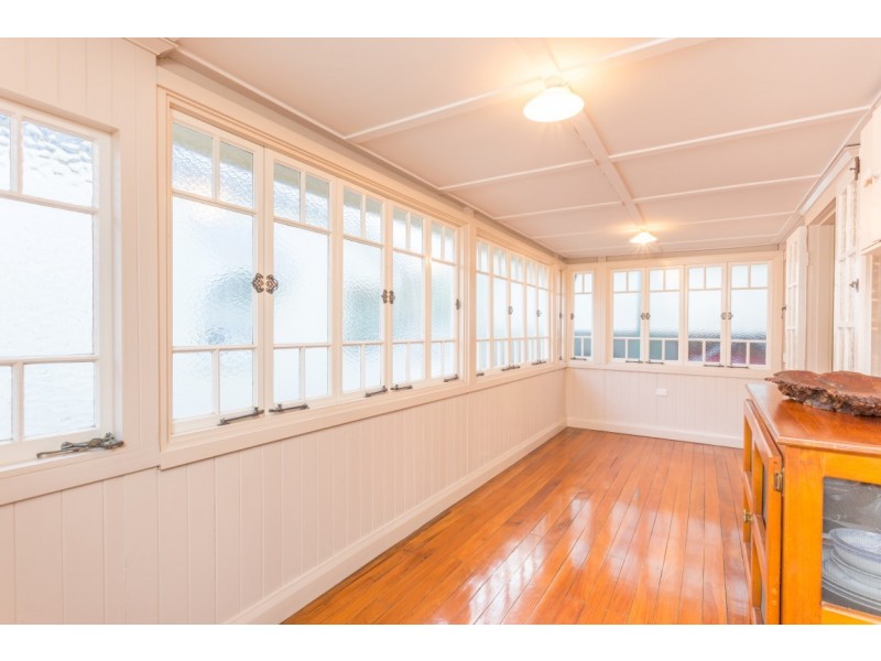 7 Arwin Terrace, Windsor QLD 4030