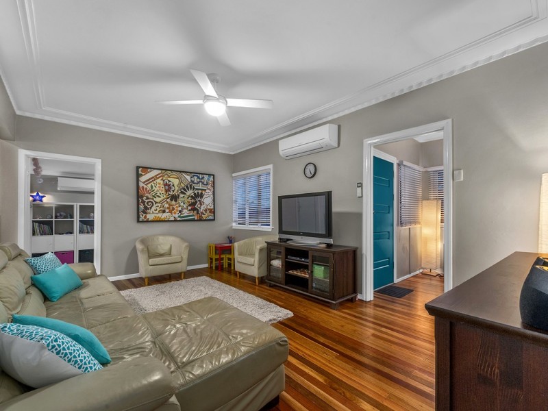 36 Edinburgh Castle Road, Kedron QLD 4031