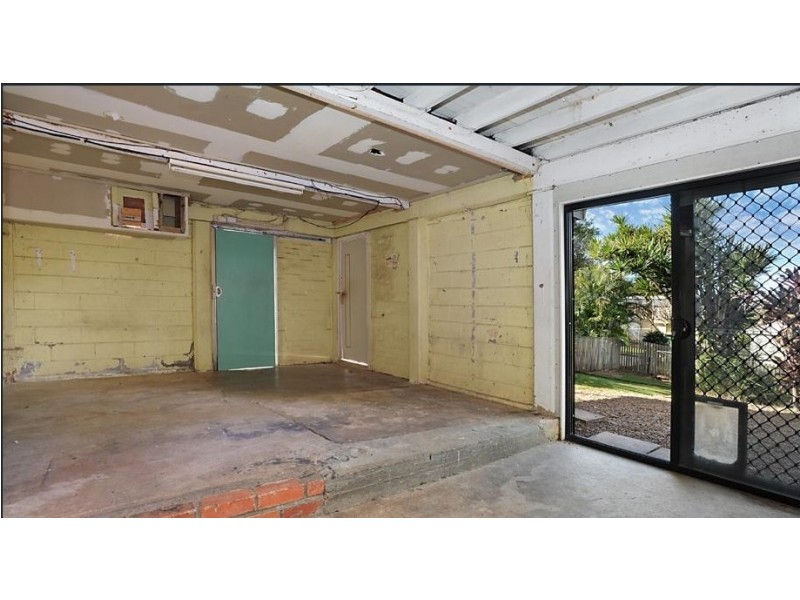 21 Maryland Street, Stafford Heights QLD 4053