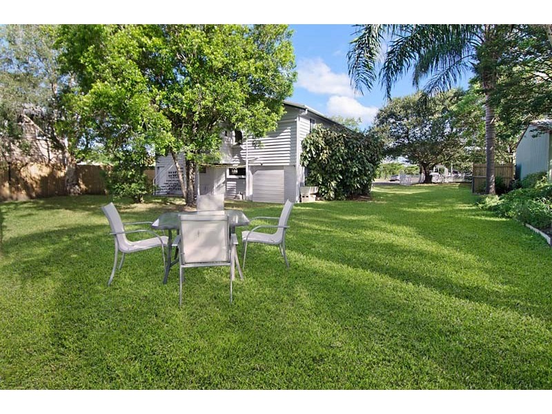 12 Gadara Street, Hendra QLD 4011