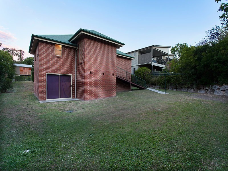 5 Reid Street, Windsor QLD 4030