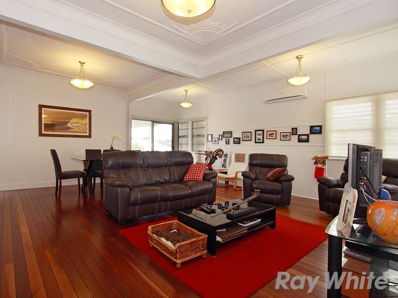 43 Clifford Street, Stafford QLD 4053