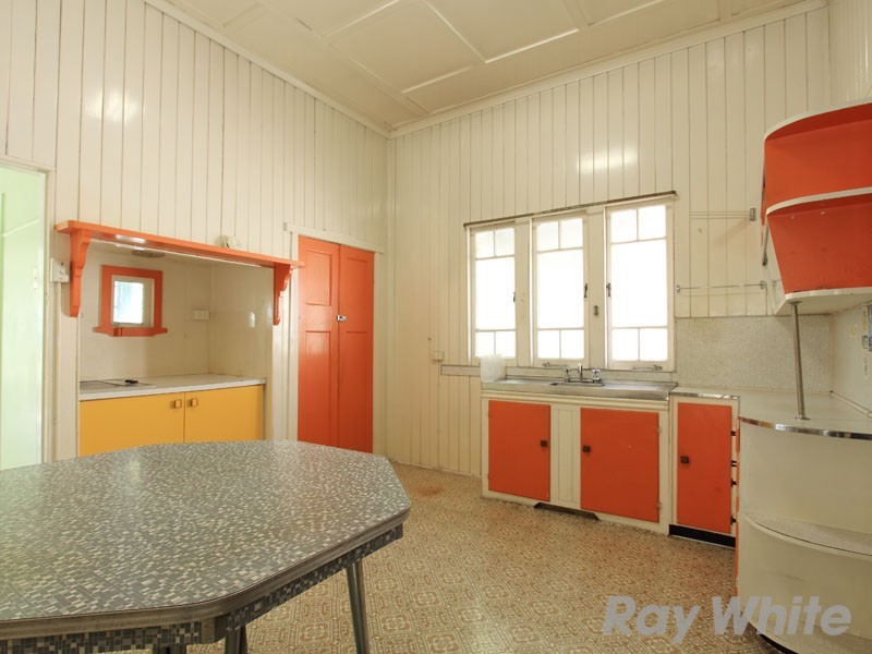 90 Edmondstone Street, Newmarket QLD 4051