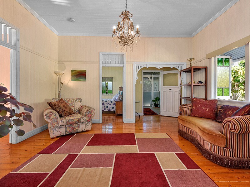 114 Scott Street, Stafford Heights QLD 4053