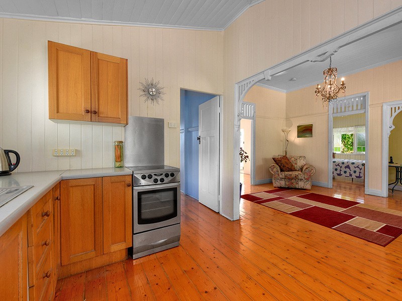 114 Scott Street, Stafford Heights QLD 4053