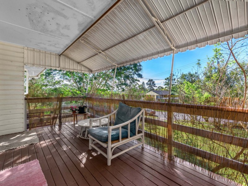 10 Sedgemoor Street, Stafford Heights QLD 4053