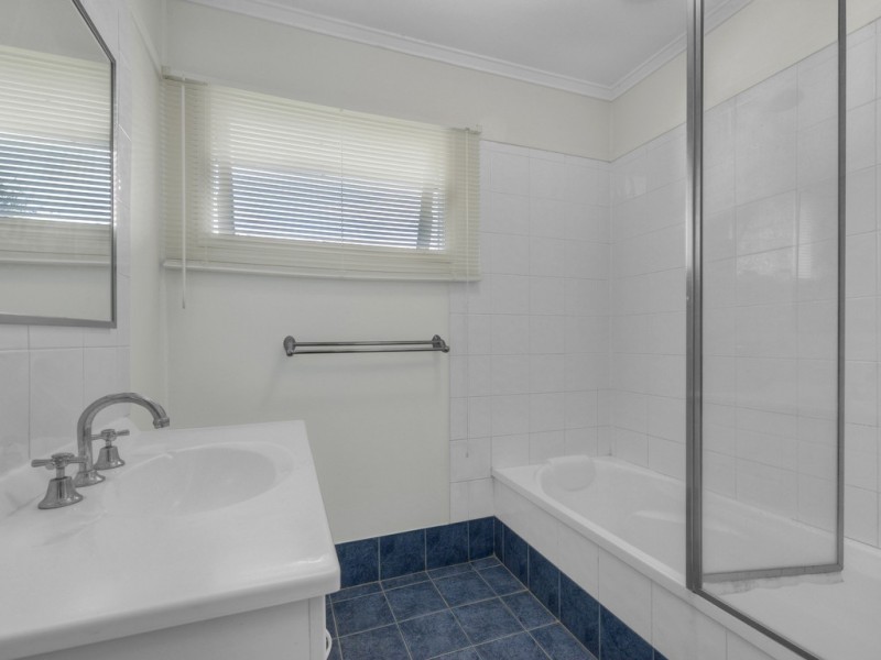 10 Sedgemoor Street, Stafford Heights QLD 4053