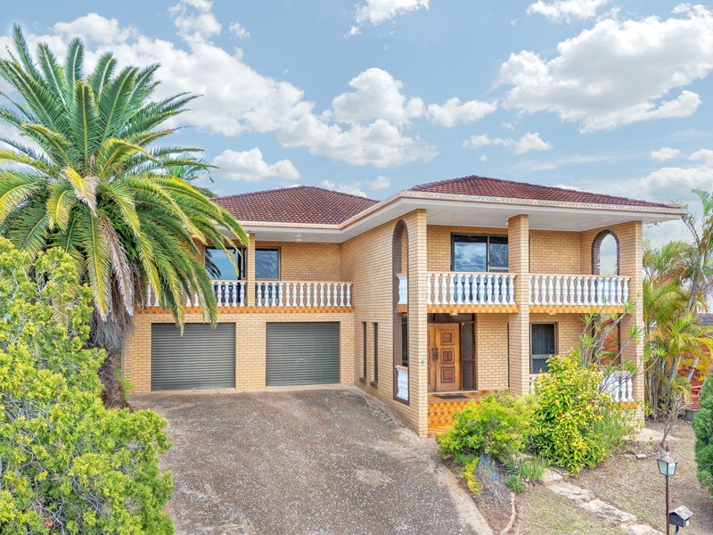 4 Travolta Street, Stafford Heights QLD 4053