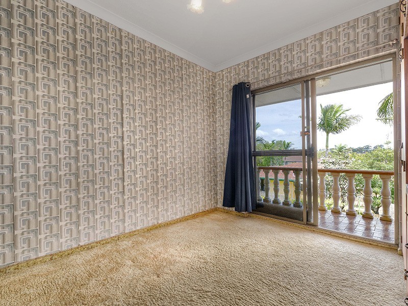 4 Travolta Street, Stafford Heights QLD 4053