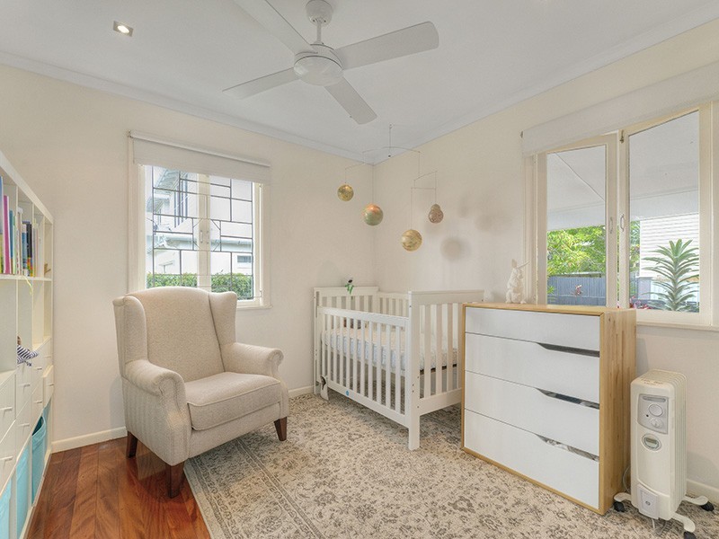 15 Almora Street, Wooloowin QLD 4030