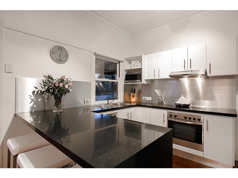 6 Clarke Street, Hendra QLD 4011