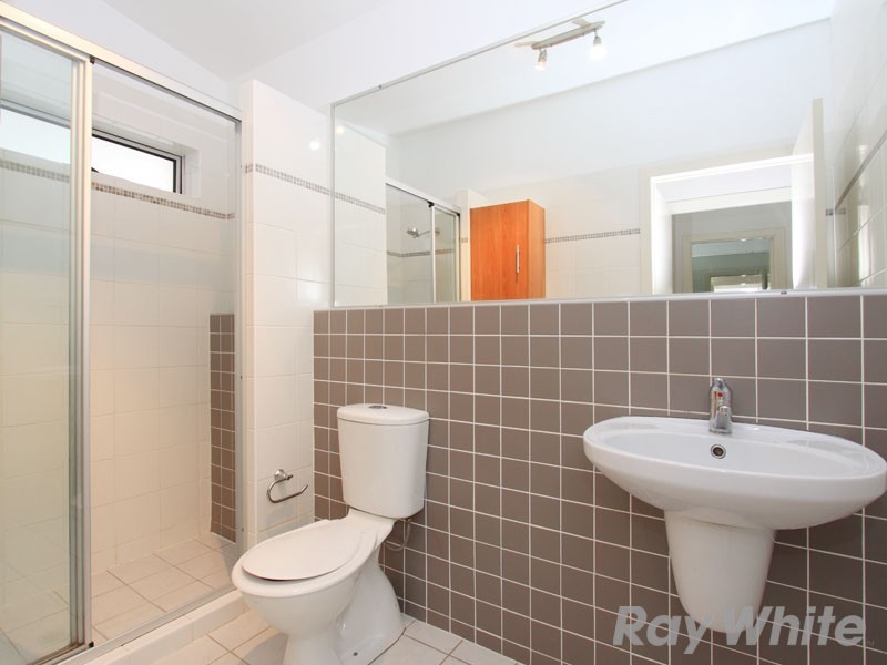 5/56 Hilltop Avenue, Chermside QLD 4032