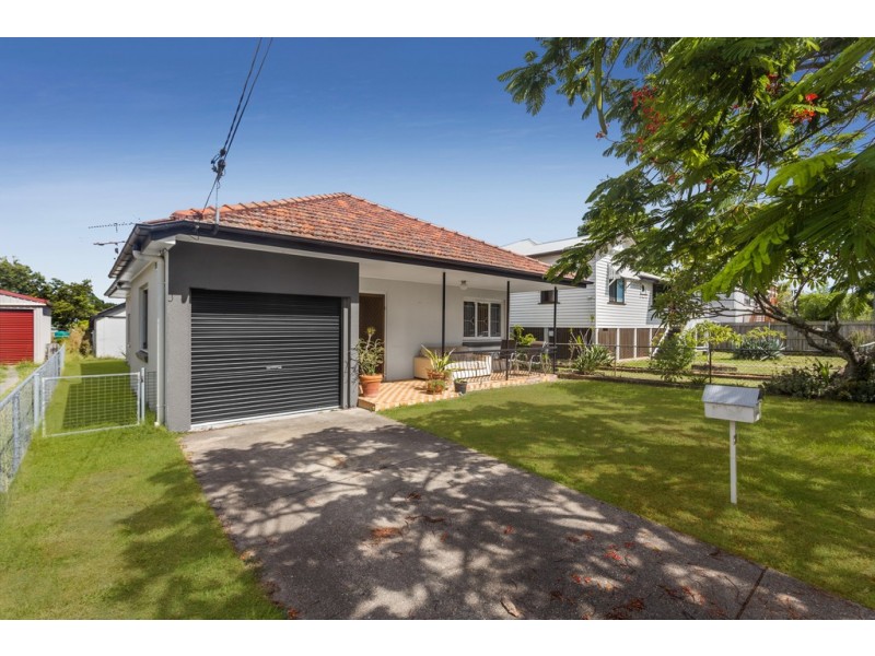 10 Maudsley Street, Kedron QLD 4031