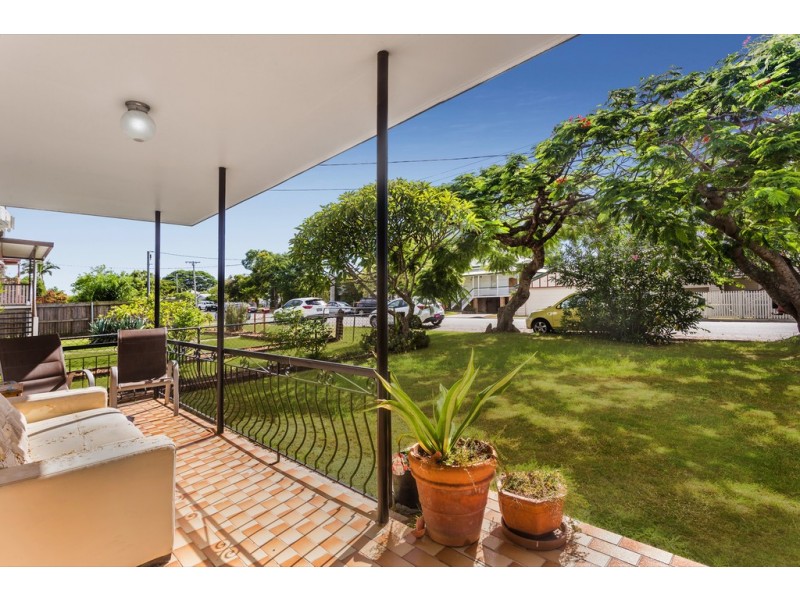 10 Maudsley Street, Kedron QLD 4031