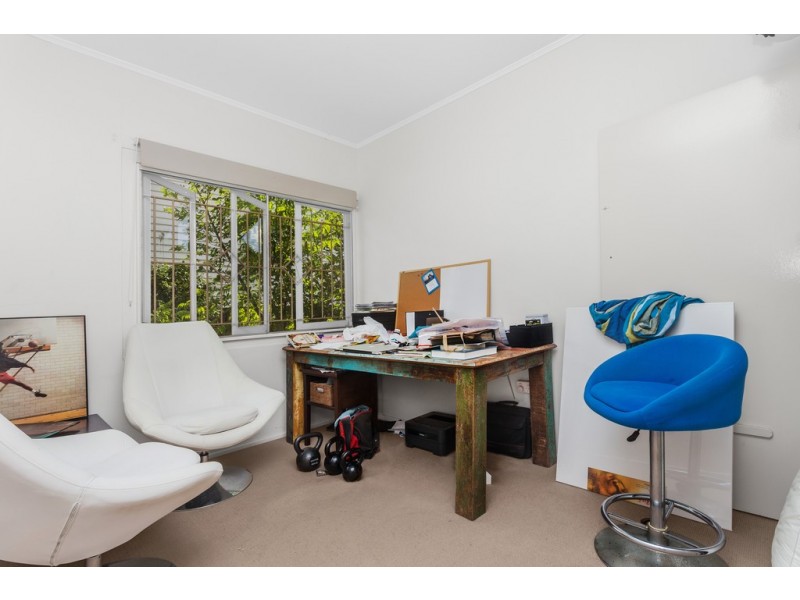 10 Maudsley Street, Kedron QLD 4031