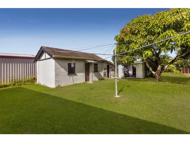 10 Maudsley Street, Kedron QLD 4031