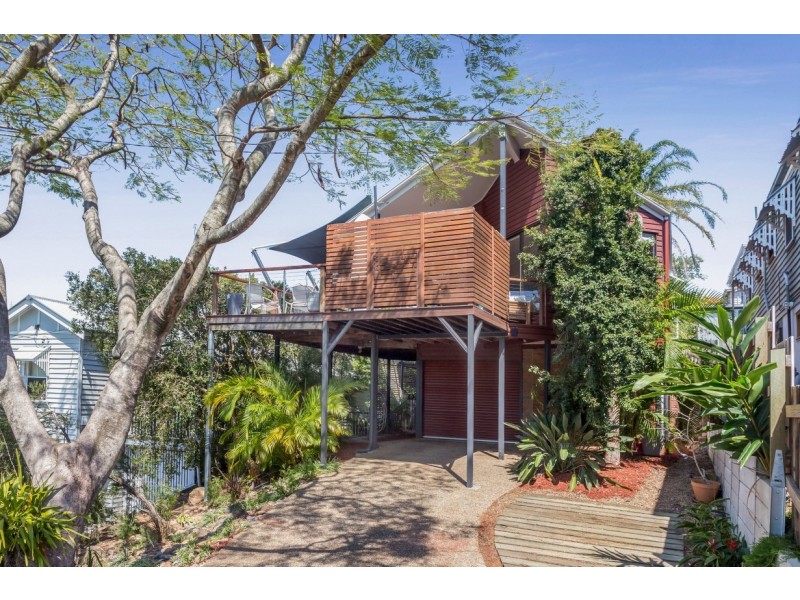 16 Beatson Tce, Alderley QLD 4051