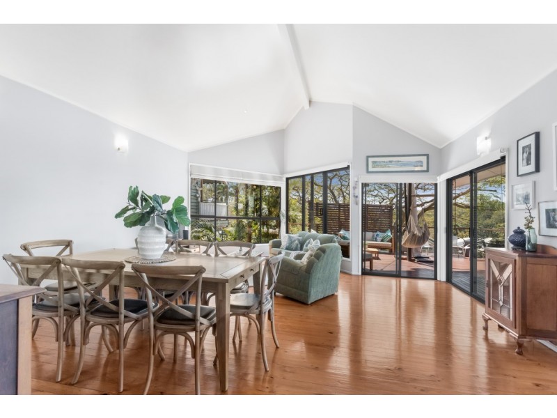 16 Beatson Tce, Alderley QLD 4051