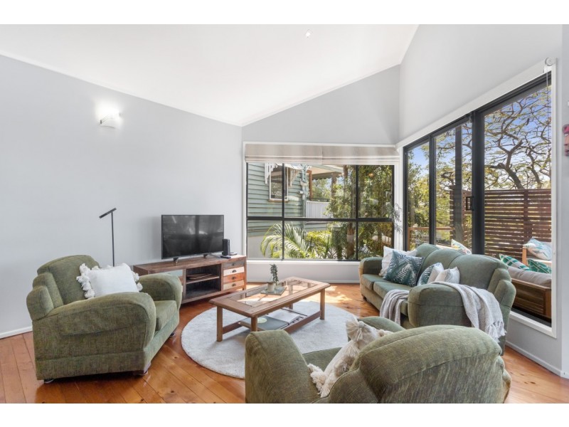 16 Beatson Tce, Alderley QLD 4051