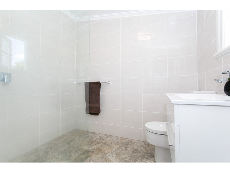 19 Campbell Tce, Alderley QLD 4051