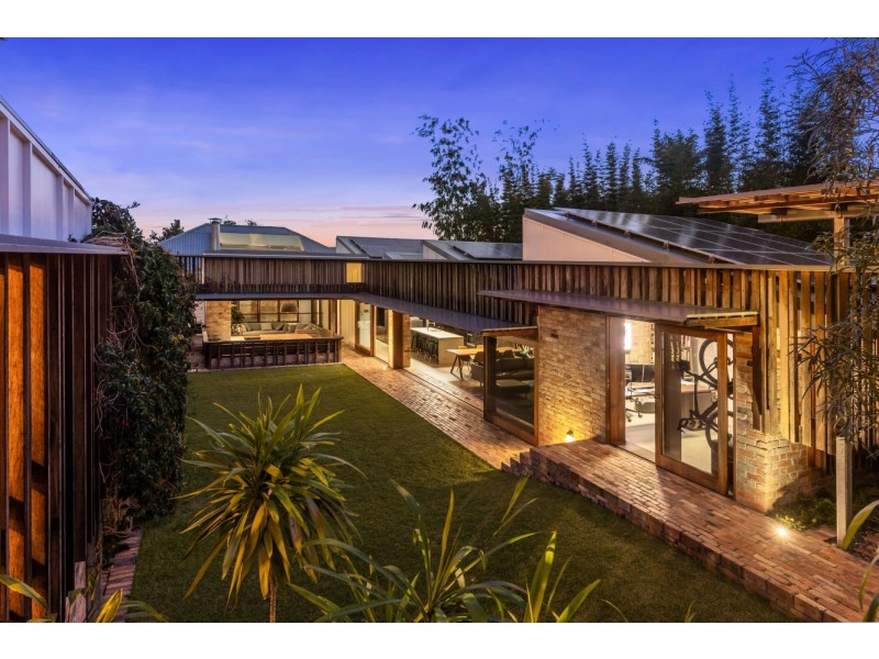 40 Hall Street, Alderley QLD 4051