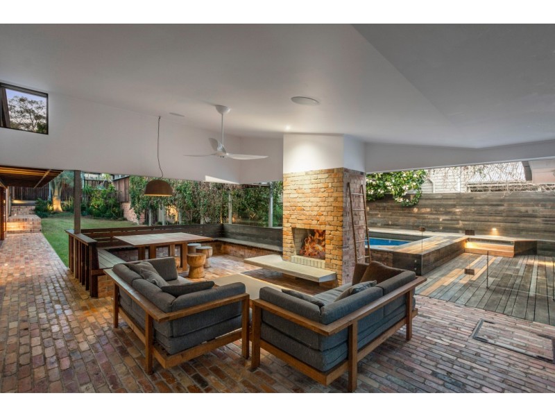 40 Hall Street, Alderley QLD 4051