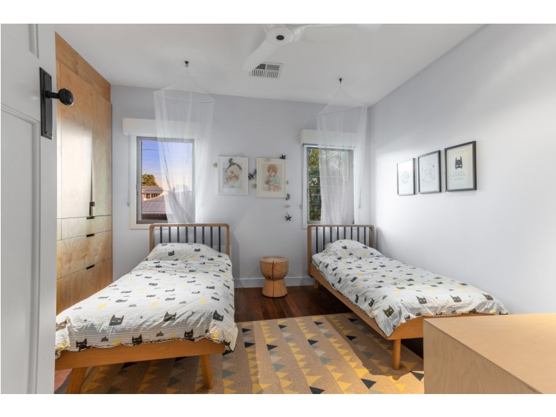 40 Hall Street, Alderley QLD 4051